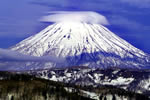 羊蹄山の四季、かさ雲　中山峠