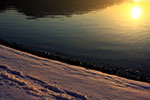 北国に日は昇る、支笏湖
