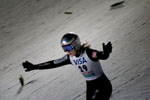 Ｗ杯女子スキー　大倉山の風景、着地良し