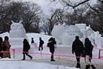 雪まつりを撮る、市民雪像　３